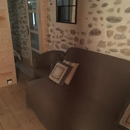 Maison La Minoterie * Volonne